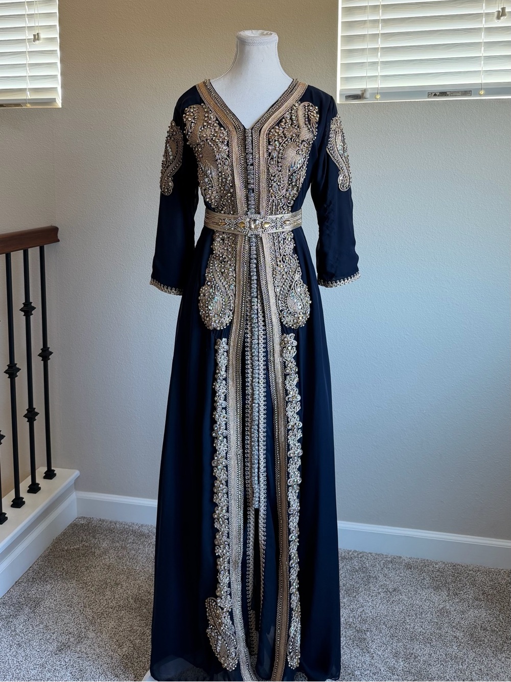 Embellished Navy and Gold Long Dubai Style Kaftan - Picture 2 of 5